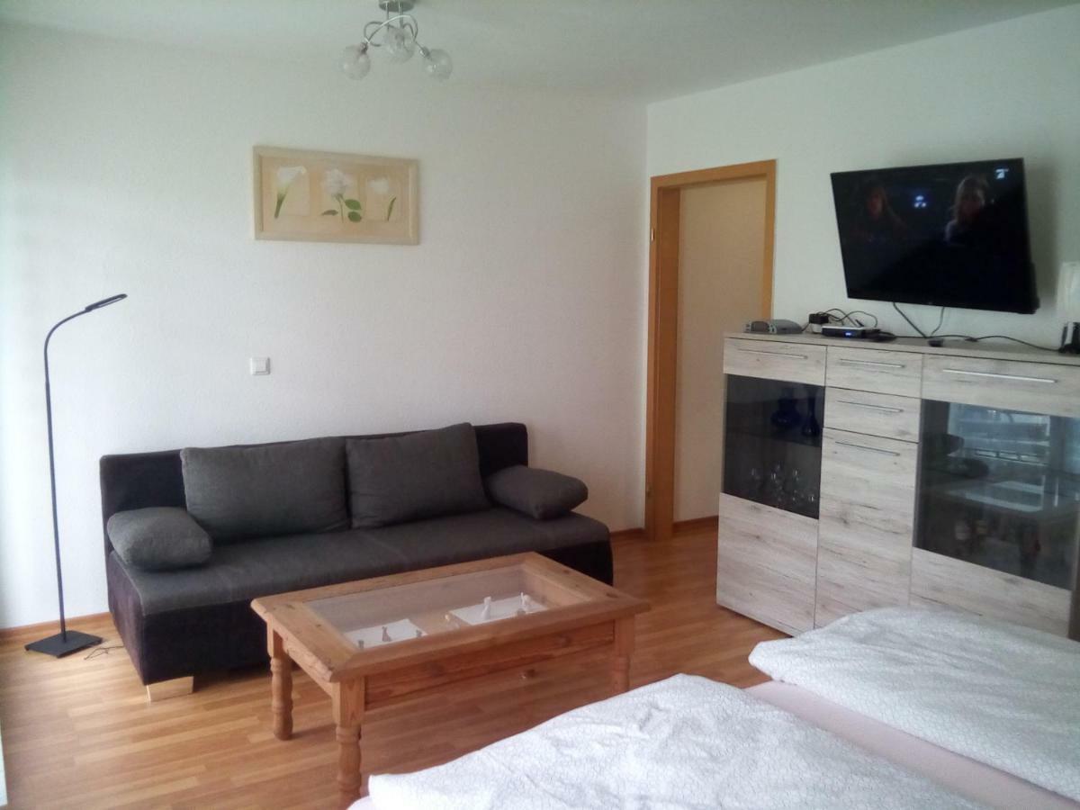 Appartment Boehlen Bohlen (Saxony) Exterior foto